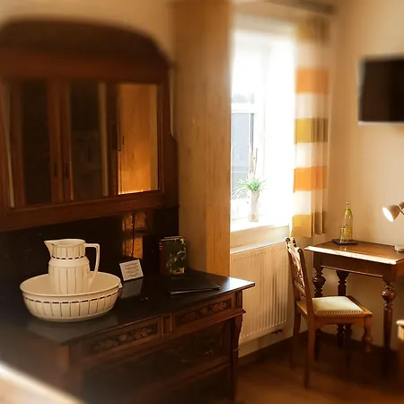 Antikhotel Steinbacher Hof מלון